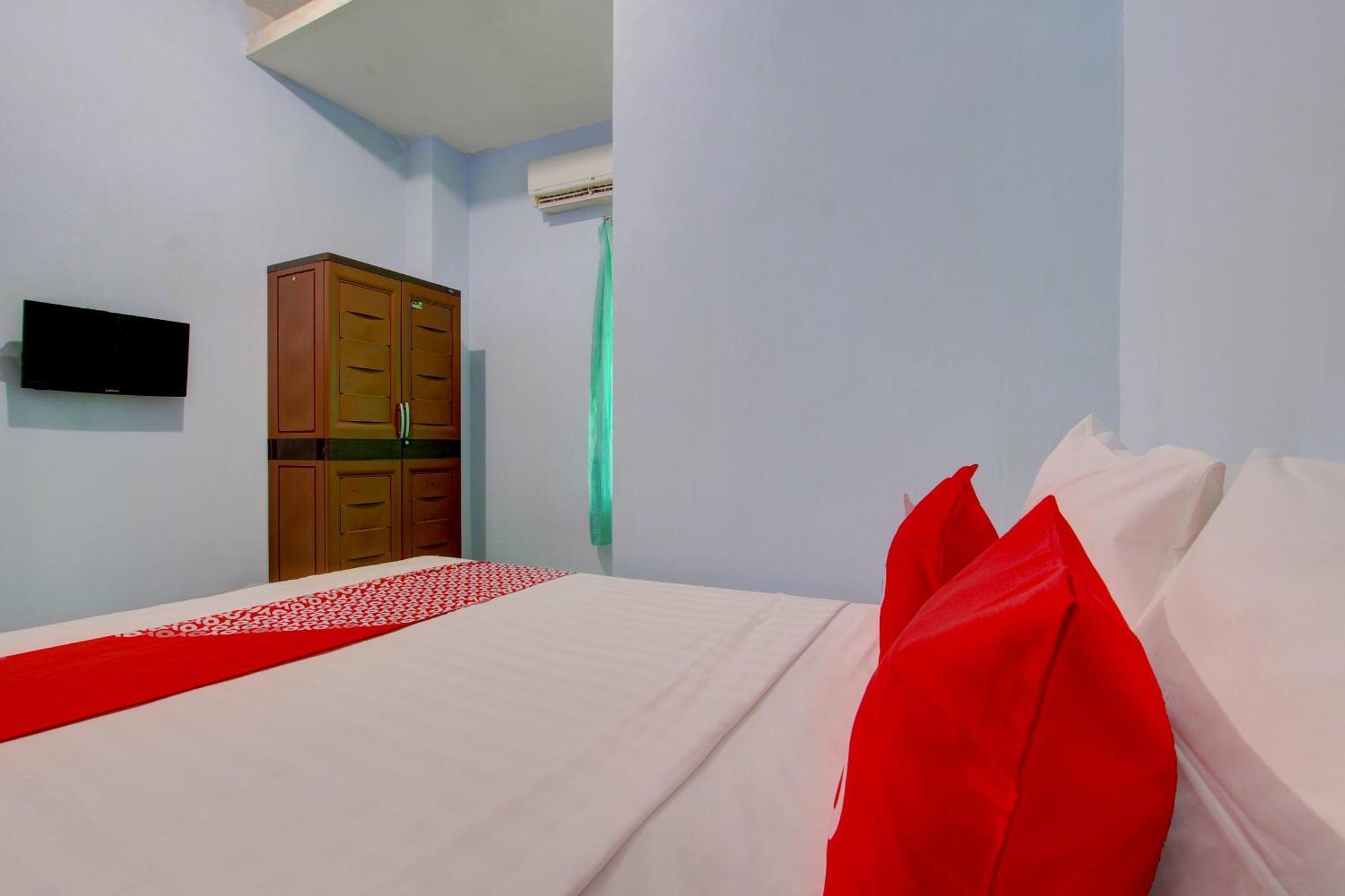 Super Oyo 93012 Griya Kencana Asri Syariah Lawean 외부 사진